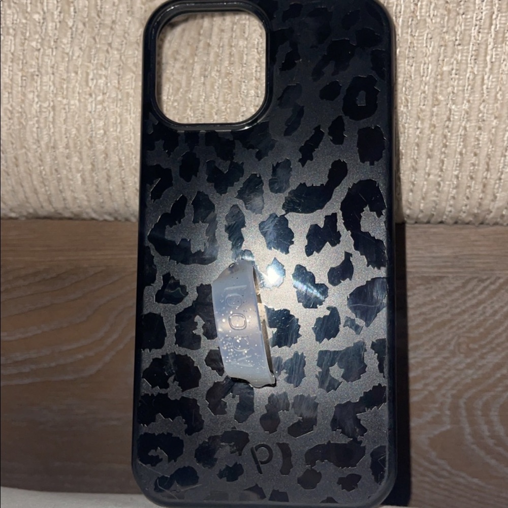 Loopy case